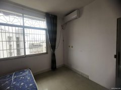吉首最中心关厢门处二室一厅房屋急租（241115）